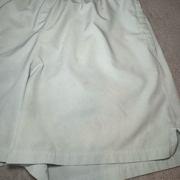 Light blue men’s fabletics shorts - Picture 4 of 6